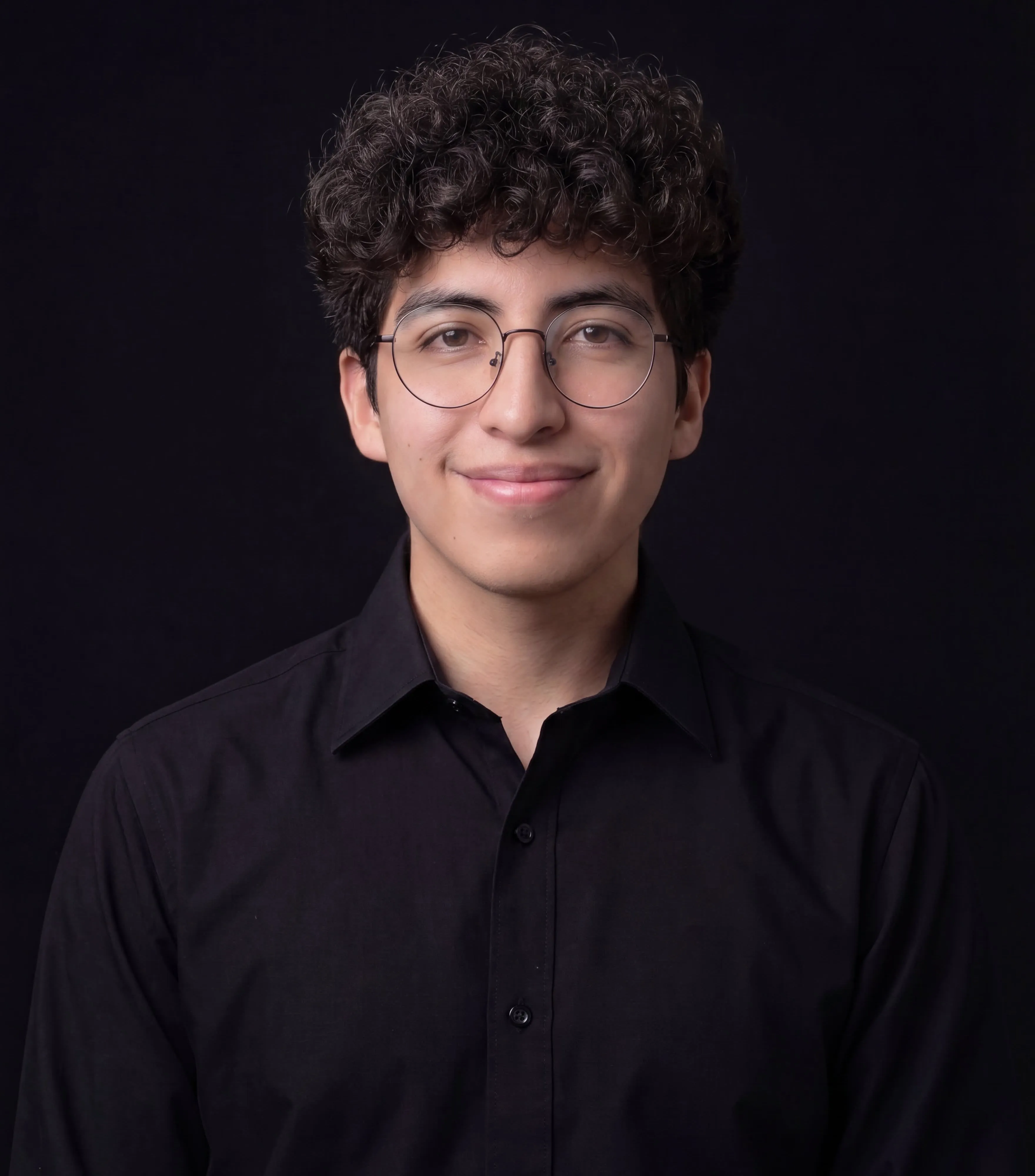 Portrait of Kevin Tapia